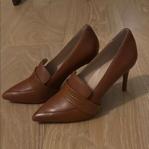 Elegant Brown Women's Heels